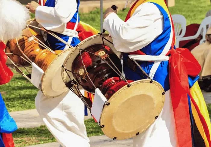 Czarny Dzień w Korei: Samotne Święto z Nutą Tradycji