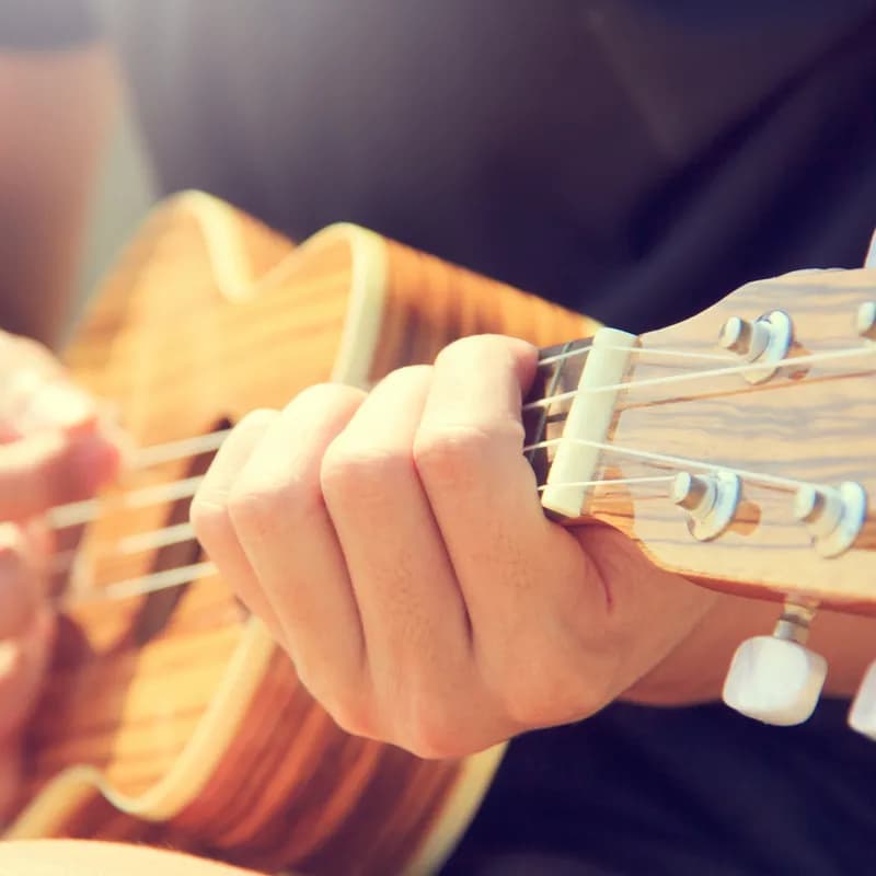 Czy trudno grać na ukulele? Poznaj fakty i obal mity o nauce