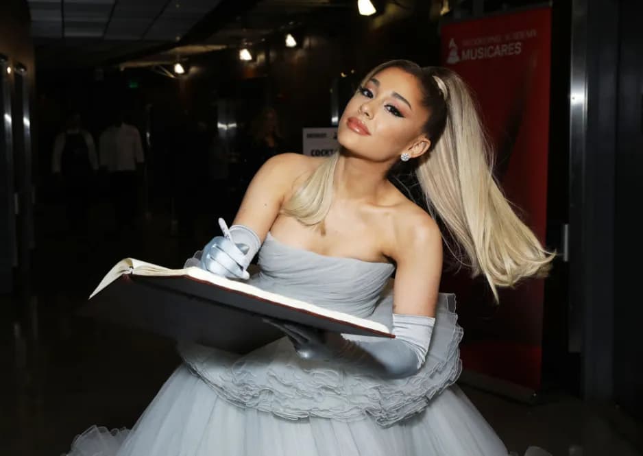 Ariana Grande: Najnowsze Artykuły i Sensacyjne Nowości o Gwieździe