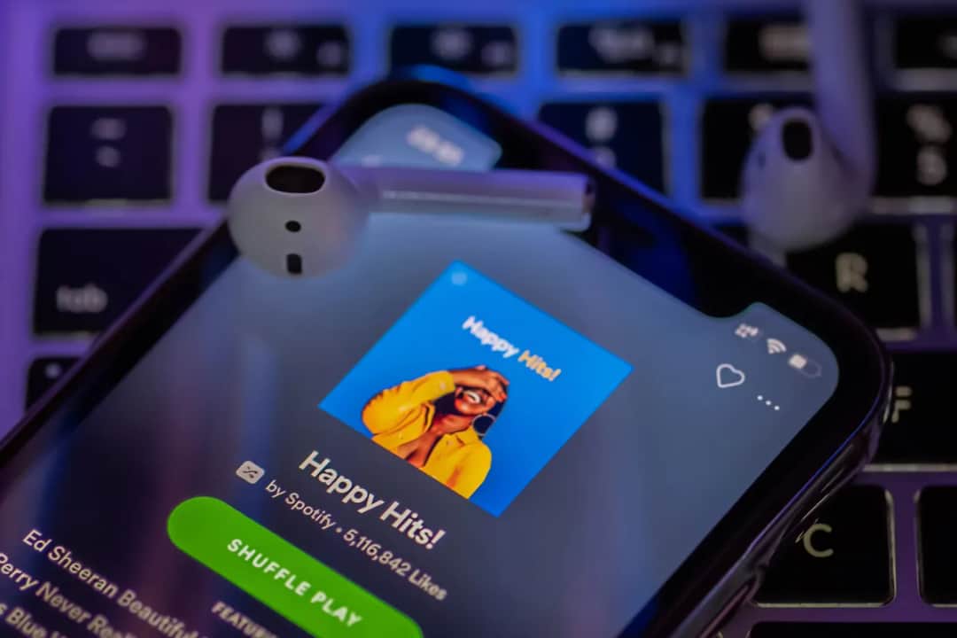 Jak mieć Spotify za darmo i cieszyć się najlepszymi funkcjami Premium
